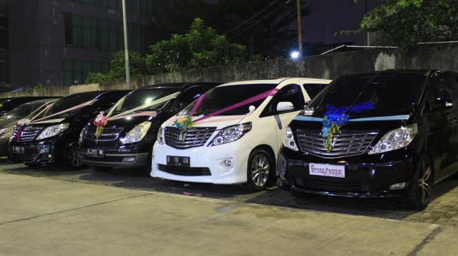 sewa mobil pengantin bekasi