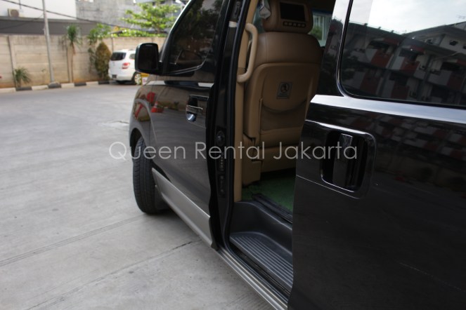 Sewa hyundai H1 Dadap - Tangerang