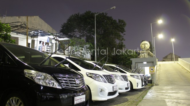 Sewa Mobil Alphard Vellfire Transformer Wates - Bandung kidul