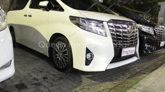 Sewa Mobil Mewah Alphard Vellfire Transformer di Panjunan - Astana Anyar