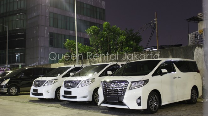 Sewa Mobil Mewah Alphard Vellfire Transformers di Cikawao- Lengkong